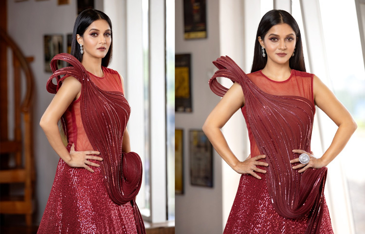 মিথিলার শুরুটা হয়েছিল বাংলাদেশের মিডিয়াতে। মডেলিং দিয়ে ক্যারিয়ার শুরু করলেও তিনি দ্রুত নজর কাড়েন তার অভিনয়গুণে।