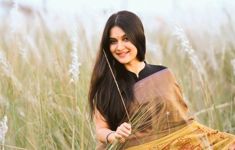 নারী ও শিশু শিক্ষা, ইকুইটি, এবং আর্ট-ভিত্তিক পদ্ধতিতে শিক্ষা উন্নয়ন মিথিলার বিশেষ আগ্রহের জায়গা।