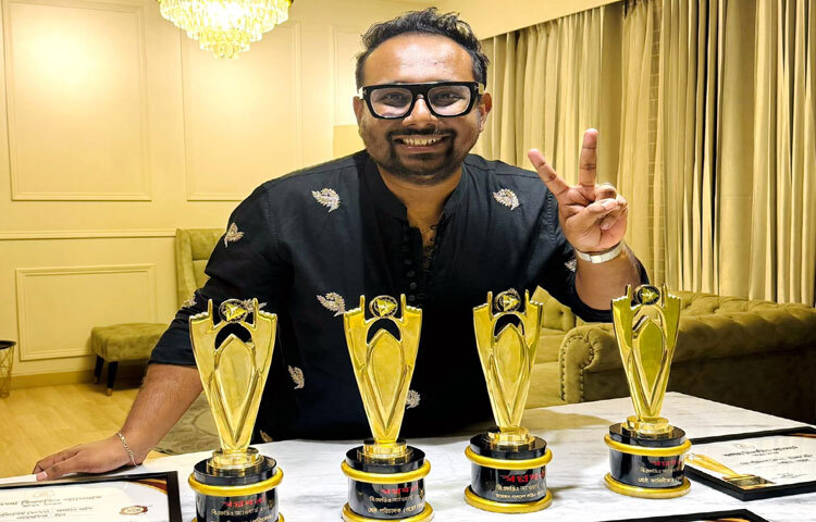 ‘পোড়ামন ২’ সিনেমা নির্মাণ করে দেশব্যাপী আলোড়ন তৈরি করেন তিনি।