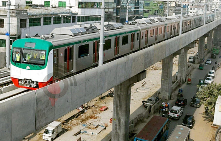 ২০ জানুয়ারি থেকে উত্তরা উত্তর স্টেশন থেকে মতিঝিল রুটে সকাল থেকে রাত পর্যন্ত চলবে মেট্রোরেল। ছবি: জাগো নিউজ