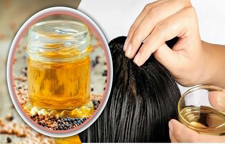 চর্মরোগ বিশেষজ্ঞদের মতে বর্ষায় চুলে তেল দেওয়ার সঠিক ৬টি উপায়: ভারী তেলের বদলে বেছে নিতে পারেন নারকেল, জোজোবা বা আর্গান অয়েল। এই তেলগুলো সহজে শোষিত হয় এবং স্ক্যাল্পে চিটচিটে ভাব ফেলে না।