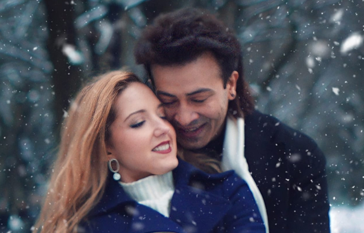 বর্তমানে আলোচনায় আছে তার নতুন ছবি ‘রাজকুমার’। এই ছবিটি শীঘ্রই মুক্তি পাবে প্রেক্ষাগৃহে। এরই মধ্যে সিনেমার পোস্টার প্রকাশ করেছেন নির্মাতা হিমেল আশরাফ। ছবি: ফেসবুক থেকে