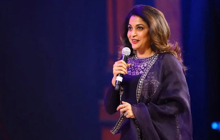 রম্যা কৃষ্ণনের দীর্ঘ ক্যারিয়ারে তিনি একাধিক জাতীয় ও আঞ্চলিক চলচ্চিত্র পুরস্কার জিতেছেন। তেলেগু ও তামিল ইন্ডাস্ট্রিতে ফিল্মফেয়ার অ্যাওয়ার্ড, নন্দী অ্যাওয়ার্ডসহ নানা সম্মাননা পেয়েছেন। তার অভিনয় দক্ষতা শুধু জনপ্রিয়তাই এনে দেয়নি, এনে দিয়েছে স্থায়ী মর্যাদা।