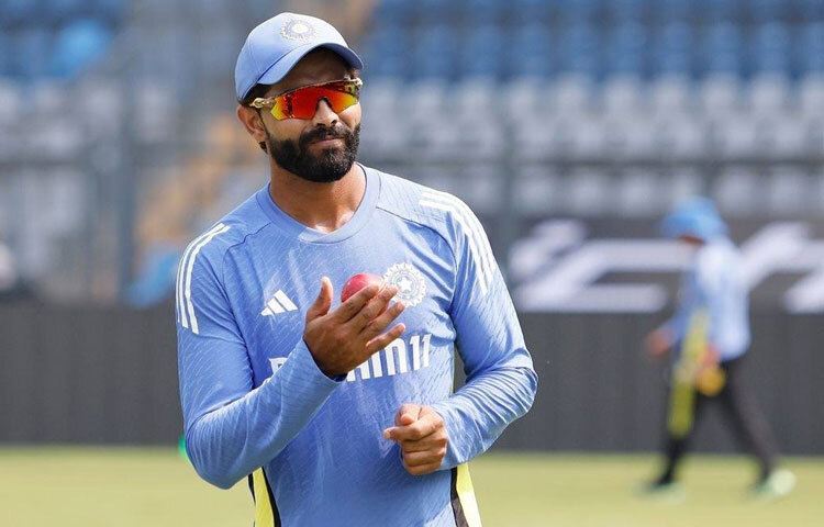 অনেক ক্রিকেটার বোলিং বা ব্যাটিং দিয়ে যেকোনো দলে জায়গা পায়, কিন্তু জাদেজাকে ফিল্ডিংয়ের জন্য যেকোনো দলে স্থান দেওয়া যেতেই পারে। তার হাতের গতি, থ্রোর নিখুঁততা আর মাঠজুড়ে ছুটে বেড়ানোর শক্তি তাকে বিশ্ব ক্রিকেটের অন্যতম সেরা ফিল্ডার করে তুলেছে।