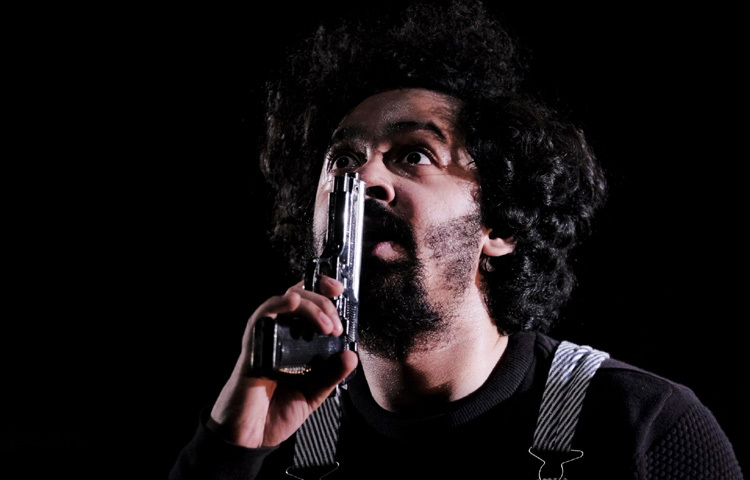 বয়সে তরুণ, অভিজ্ঞতায় পূর্ণ আর অভিনয়ে একেবারে পরিণত ঋদ্ধি সেন।