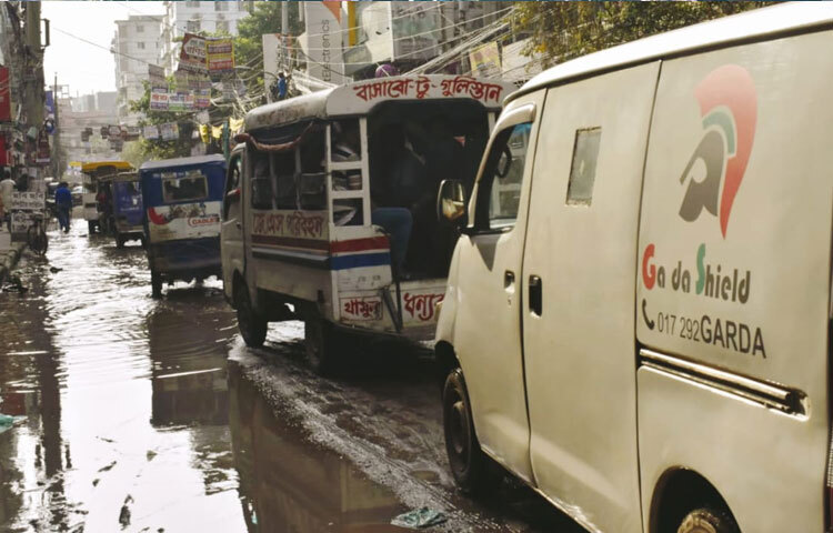 নন্দীপাড়া এলাকাবাসী চাইছেন সিটি করপোরেশন ও সংশ্লিষ্ট কর্তৃপক্ষ তৎপর হয়ে রাস্তার পুনর্নির্মাণ ও জলোচ্ছ্বাস নিরোধমূলক ব্যবস্থা গ্রহণ করুন।