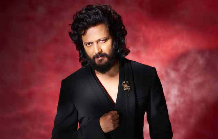 রিতেশ দেশমুখের জন্মদিন মানে শুধু আরেকটি বছর যোগ হওয়া নয়; বরং এমন এক মানুষকে উদযাপন করা, যিনি হাসির মাধ্যমে মানুষকে আপন করেছেন, আবার প্রয়োজনে গম্ভীর চরিত্রে সমাজকে আয়না দেখিয়েছেন। ক্ষমতার উত্তরাধিকারকে পেছনে ফেলে নিজের জায়গা নিজে তৈরি করা এই অভিনেতা প্রমাণ করেছেন নাম নয়, কাজই শেষ কথা।