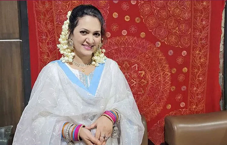 মুক্তি কখনো নিজেকে এক চরিত্রে আটকে রাখেননি। কখনো সাহসী ও দৃঢ়চেতা নারী, কখনো প্রেমে ভরা তরুণী, আবার কখনো নিঃশব্দে দুঃখ লুকিয়ে রাখা চরিত্র সব জায়গাতেই তিনি দেখিয়েছেন পরিপক্বতা। এ কারণেই নির্মাতারা তার উপর আস্থা রাখেন, আর দর্শকরা অপেক্ষায় থাকেন মুক্তিকে নতুন কোন চরিত্রে দেখা যাবে?