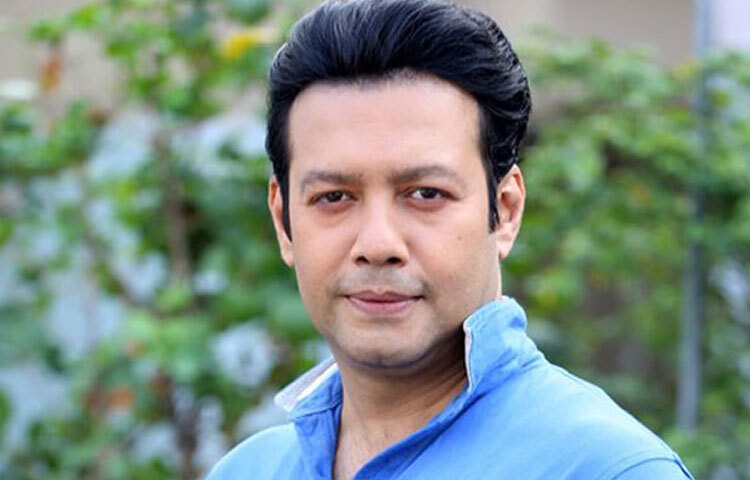 Rubel's fame is mainly due to his emotional songs. Some of his notable songs are - 'Tumi Amar', 'Swapner Pothe' and 'Ekta Gaan Tomar Mone'.