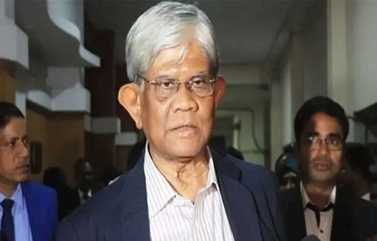 ইনকিলাব মঞ্চের আহ্বায়ক শরিফ ওসমান হাদিকে এয়ার অ্যাম্বুলেন্সে সিঙ্গাপুরে নিতে অর্থ মন্ত্রণালয়ের নিজস্ব বাজেট থেকে অর্থ দেওয়া হবে বলে জানিয়েছেন অর্থ উপদেষ্টা ড. সালেহউদ্দিন আহমেদ।