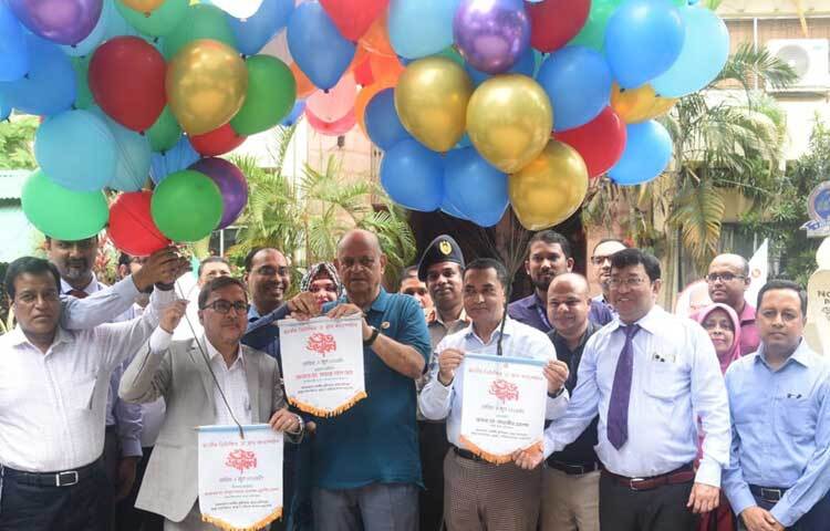 ঢাকার নিপসমে জাতীয় ভিটামিন ‘এ’ প্লাস ক্যাম্পেইন উদ্বোধন করেন স্বাস্থ্য ও পরিবার কল্যাণ মন্ত্রী ডা.সামন্ত লাল সেন। ছবি: পিআইডি