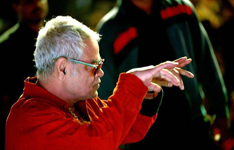 এক সাক্ষাৎকারে সঞ্জয় মিশ্র বলেন, ‘আমি কমেডি করি, কিন্তু আমার চরিত্রগুলো জীবনের গন্ধে ভরা। আমি চাই মানুষ হাসুক, আবার ভাবুকও।’