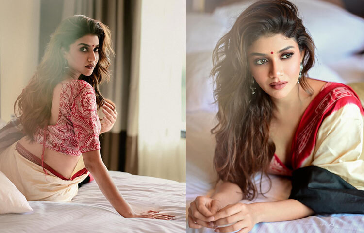 সোশ্যাল মিডিয়ায় সক্রিয় এই অভিনেত্রী প্রায়ই ইনস্টাগ্রামে শেয়ার করেন নানারকম স্টাইলিশ লুক।