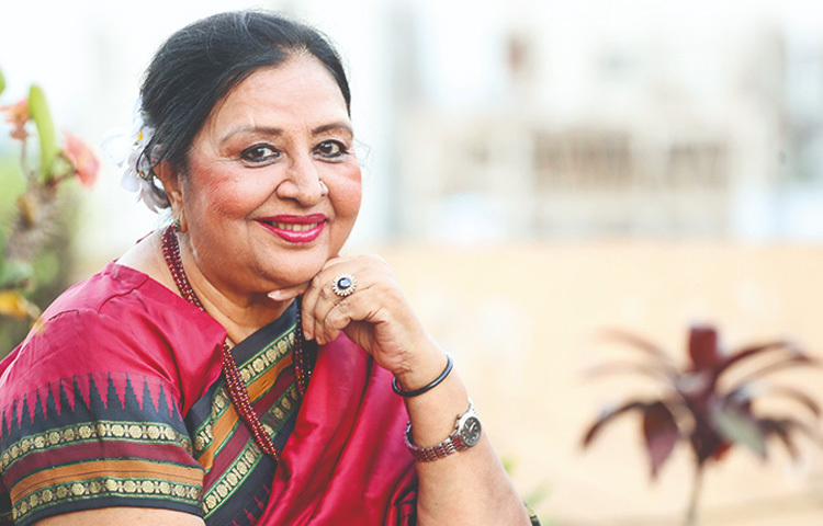 সাদা-কালো পর্দায় তার আবেগ, সাহস এবং কাঁটার মতো প্রতিক্রিয়াশীল অভিনয় কোটি মানুষের হৃদয়কে ছুঁয়ে গেছে।