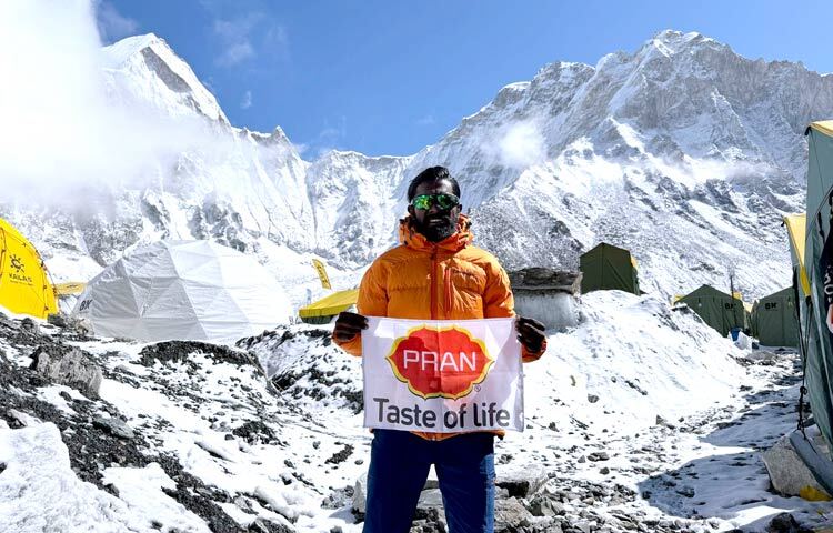 ‘সি টু সামিট’ শীর্ষক শাকিলের এবারের অভিযান ছিল পদযাত্রা করে সবচেয়ে বেশি পথ পাড়ি দিয়ে সবচেয়ে কম সময়ে সমুদ্রপৃষ্ঠ থেকে এভারেস্ট জয়ের বিশ্বরেকর্ড। শাকিল যা করে দেখিয়েছেন সর্বকনিষ্ঠ হিসেবে।
