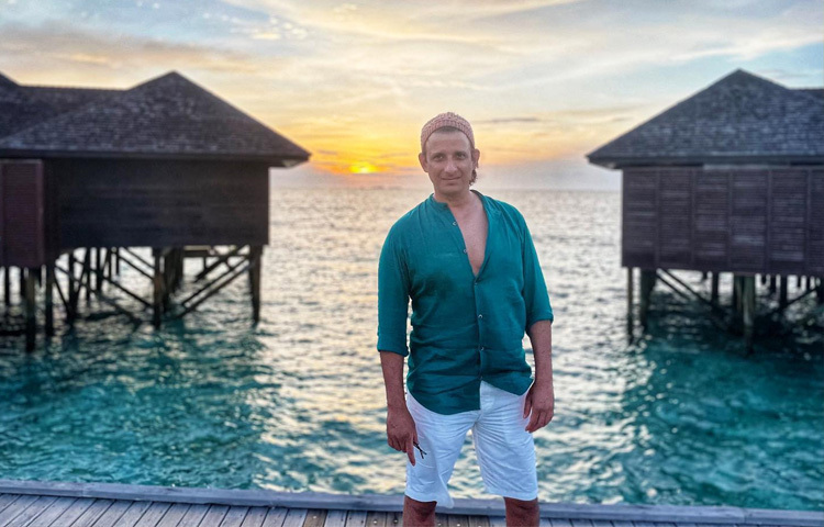 ‘রঙ দে বসন্তি’ হোক বা ‘ফেরারির কি সওয়ারি’, শরমন সেই অভিনেতাদের একজন, যারা গল্পকে নিজের মধ্যে ধারণ করেন।