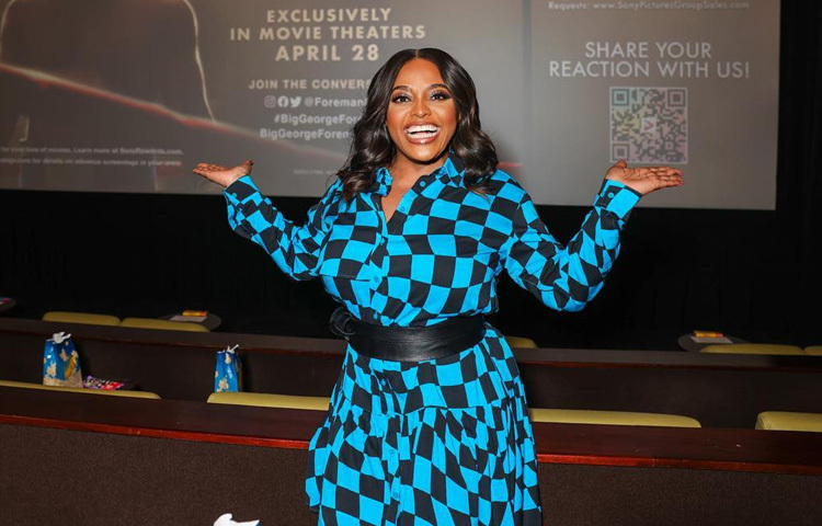 সামাজিক গোঁড়ামির বিরুদ্ধে কথা বলাই ছিল তার টক শো জার্নির অন্যতম দিক।