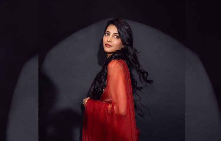 প্রায় সময়ই অভিনেত্রী তার লাস্যময়ী সব শেয়ার করেন সামাজিক যোগাযোগ মাধ্যমে। ছবি: ইনস্টাগ্রাম