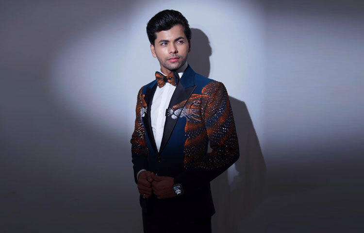 শুধু অভিনয় নয়, সিদ্ধার্থ নিগম আজকের তরুণদের কাছে ফ্যাশন ও স্টাইলের প্রতীকও বটে।