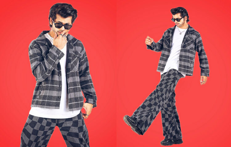 নাচ, গান, এমনকি ইউটিউব কনটেন্ট-সবকিছুতেই তিনি সক্রিয়। এই বহুমুখী প্রতিভার কারণেই সিদ্ধার্থ আজ এক অনন্য অবস্থান তৈরি করতে পেরেছেন।