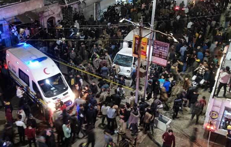 সিরিয়ায় গাড়িবোমা হামলার ঘটনায় ৮ জন নিহত হয়েছে। আহত হয়েছে আরও ২০ জনের বেশি মানুষ। ছবি: এএফপি