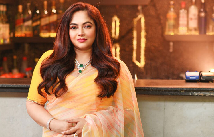 দর্শকরা শুধু তার অভিনয়েই মুগ্ধ হন না, বরং তার ব্যক্তিত্ব ও জীবনবোধ থেকেও অনুপ্রেরণা নেন।