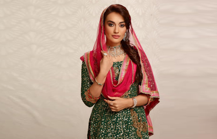 পর্দার বাইরে তিনি যেমন প্রাণোচ্ছল, বাস্তব জীবনে তেমনি দৃঢ়চেতা ও সৃজনশীল।