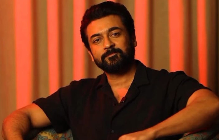 সুরিয়ার ঝুলিতে রয়েছে একাধিক ফিল্মফেয়ার অ্যাওয়ার্ড, জাতীয় চলচ্চিত্র পুরস্কার, তামিলনাড়ু স্টেট অ্যাওয়ার্ডসহ নানা সম্মান।