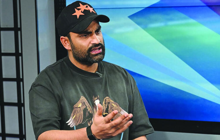 ক্রিকেট প্রেমীরা তাকে শুধুই একটি ব্যাটসম্যান হিসেবে দেখেন না; তিনি বাংলাদেশের ক্রিকেটের আত্মা, যিনি মাঠে এবং মাঠের বাইরে একাধিক প্রজন্মকে প্রেরণা দেন।