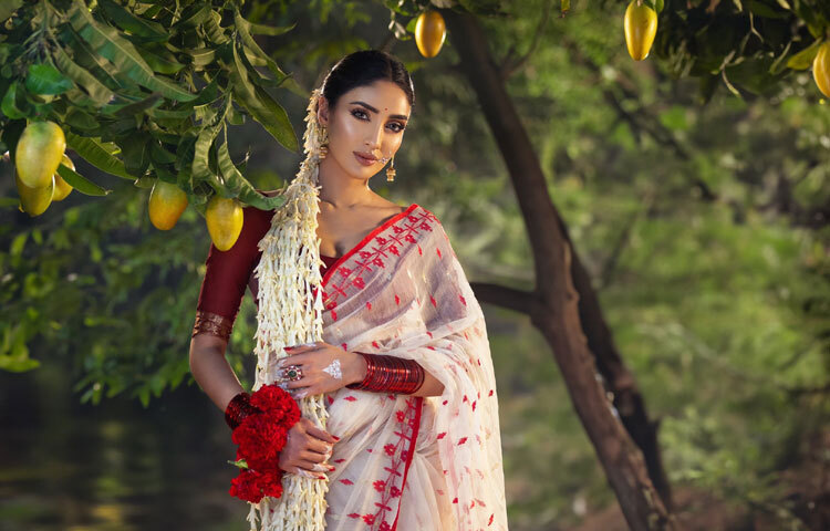 প্রতিযোগিতার নিয়ম অনুযায়ী, ‘পিপলস চয়েস’ ক্যাটাগরির শীর্ষস্থান অর্জন করলে মিথিলা সরাসরি ‘মিস ইউনিভার্স’ শিরোপার দ্বারপ্রান্তে পৌঁছে যাবেন। তবে এখনই নিশ্চিন্ত হওয়ার সময় নয়; প্রতিনিয়তই অন্যান্য দেশের প্রতিযোগীদের ভোট উঠানামা করছে। তাই এই লড়াই থাকবে শেষ মুহূর্ত পর্যন্ত।