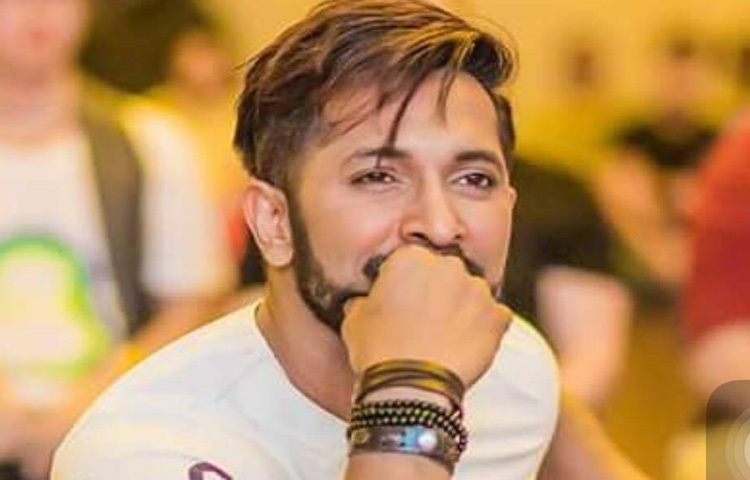 ১৯৭৫ সালের এই দিনে মুম্বাইয়ে জন্ম তার।