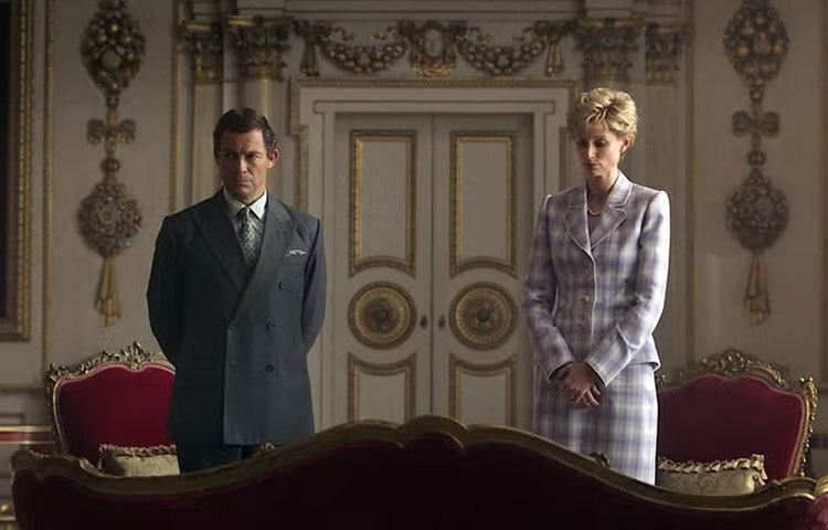 ডায়ানার চরিত্রে অভিনয় করা যে কোনো অভিনেত্রীর জন্য বড় চ্যালেঞ্জ, কারণ বাস্তব জীবনের রাজকুমারী ছিলেন এক বিশ্বব্যাপী আইকন। এলিজাবেথ ডেবিকি শুধু এই চরিত্রে নিজেকে মানিয়ে নিয়েছেন তাই নয়, ডায়ানার ভঙ্গিমা, চোখের ভাষা, কণ্ঠের টোন পর্যন্ত নিখুঁতভাবে ফুটিয়ে তুলেছেন।