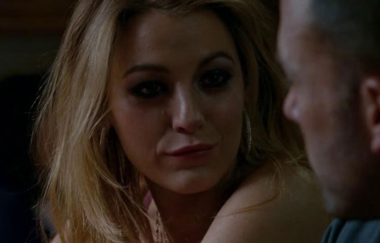 দ্যা টাউন (২০১০): ক্রাইম-ড্রামার ঘরে ব্লেইক লাইভলি এক নতুন মাত্রা যোগ করেন। জেরেমি রেনারের সঙ্গে তার কেমিস্ট্রি এবং চরিত্রের গভীরতা দর্শকদের মুগ্ধ করেছে।