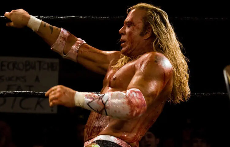 ২০০৮ সালে মুক্তি পাওয়া ‘দ্য রেসলার’ ছিল তার ক্যারিয়ারের পুনর্জন্ম। পতনের পর আবারও আলোচনার কেন্দ্রবিন্দুতে ফিরিয়ে আনে এই সিনেমা। বয়স্ক এক কুস্তিগিরের চরিত্রে তার অভিনয় এতটাই প্রাণবন্ত ছিল যে তিনি গোল্ডেন গ্লোব জয় করেন এবং অস্কার মনোনয়নও পান।