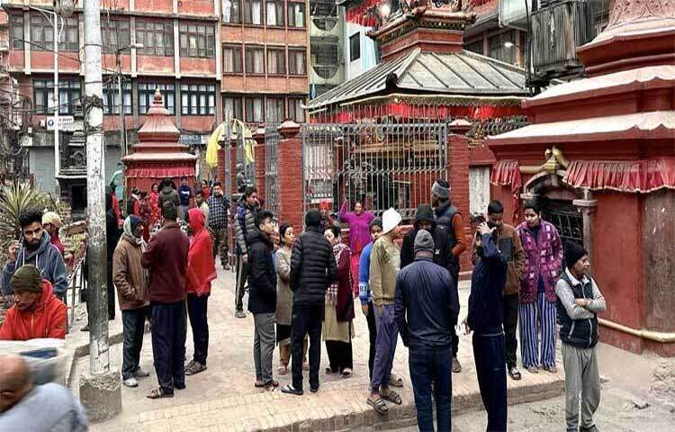 চীনের স্বায়ত্তশাসিত অঞ্চল তিব্বতে শক্তিশালী ভূমিকম্পে এখন পর্যন্ত কমপক্ষে ৯৫ জনের মৃত্যু হয়েছে। ছবি: এএফপি