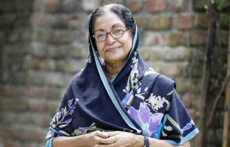 ২০০৮ সালের চন্দ্রগ্রহণ চলচ্চিত্রে ময়রা মাসী চরিত্রে অভিনয়ের জন্য তিনি শ্রেষ্ঠ পার্শ্ব অভিনেত্রী বিভাগে জাতীয় চলচ্চিত্র পুরস্কার লাভ করেন।