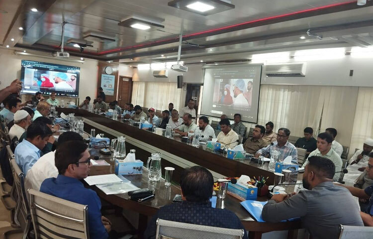 শুধু রাজধানীতেই নয়, দেশের বিভিন্ন জায়গায় নানা কর্মসূচির মধ্য দিয়ে দিনটি উদযাপিত হয়েছে।