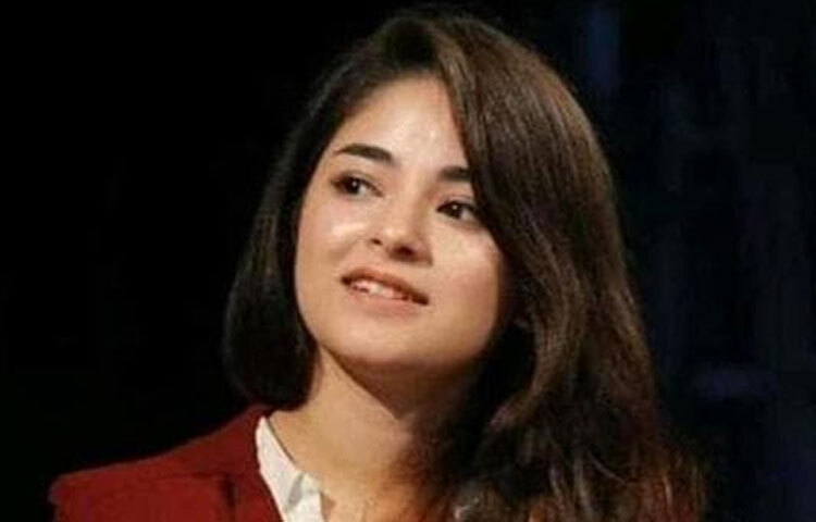 এরপর থেকেই পর্দার আড়ালে চলে যান জায়রা ওয়াসিম। দীর্ঘ ছয় বছর পর ফের আলোচনায় এলেন নিজের বিয়ের খবরে। তবে এখনো পর্যন্ত তিনি বা তার ঘনিষ্ঠ কেউ স্বামীর পরিচয় প্রকাশ করেননি।