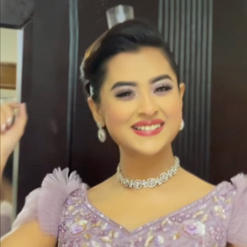 ‘জামাল কুদু’ গানে বুবলীর নাচ