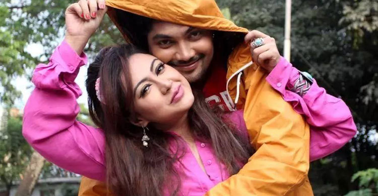 বিপাশা-শাহরিয়াজের গুণ্ডামি