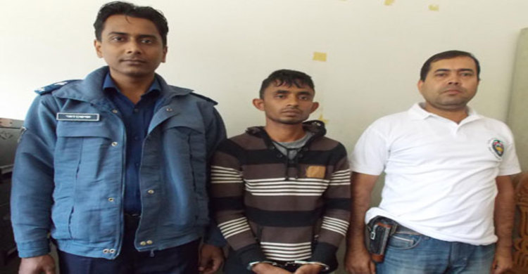 কক্সবাজারে অস্ত্রসহ তালিকাভুক্ত সন্ত্রাসী গ্রেফতার