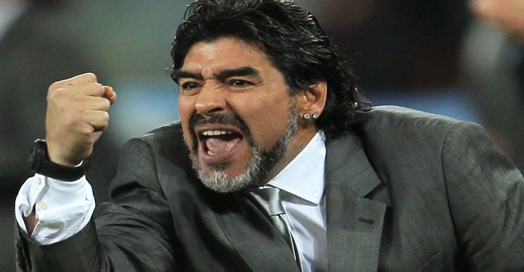 বাংলাদেশে ম্যারাডোনা!