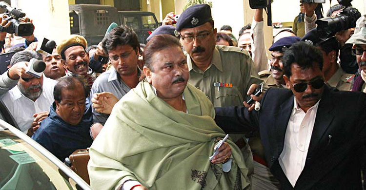 পশ্চিমবঙ্গের মন্ত্রী মদন মিত্র গ্রেফতার