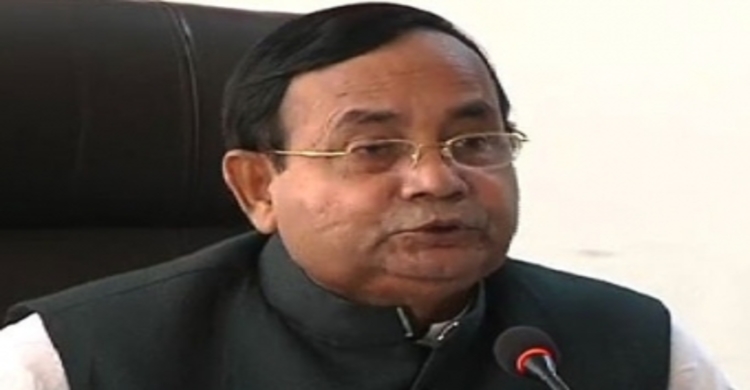 কাভার্ড ভ্যানের চালকের গাফিলতিতেই দুর্ঘটনা : রেলমন্ত্রী