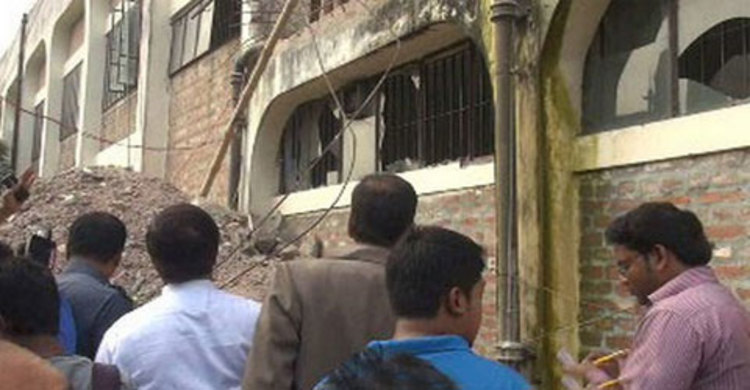 নারায়ণগঞ্জ আদালতে বিস্ফোরণ