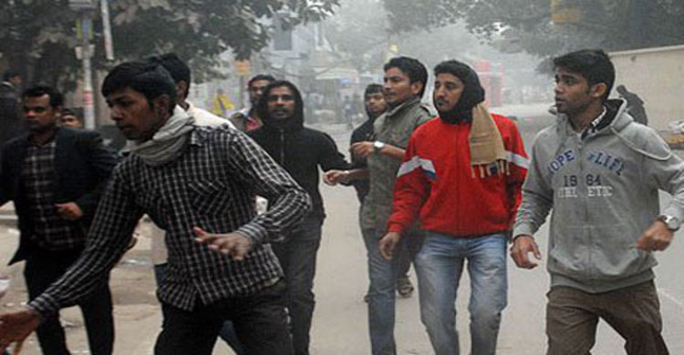 নিউমার্কেট, আজিমপুর, পল্লবী ও মালিবাগে ৬ জন আটক