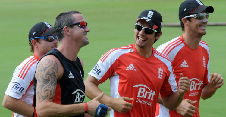 বিশ্বকাপ ক্রিকেট : ইংল্যান্ডের দল ঘোষণা