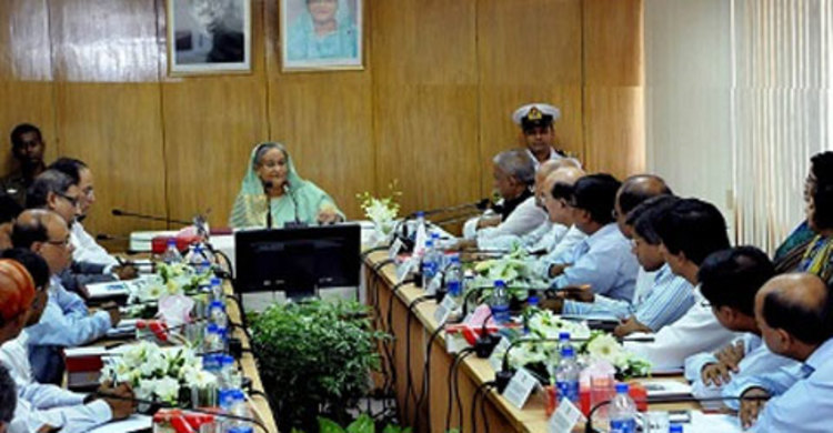 রোহিঙ্গাদের অন্য জায়গায় সরিয়ে নেবে সরকার