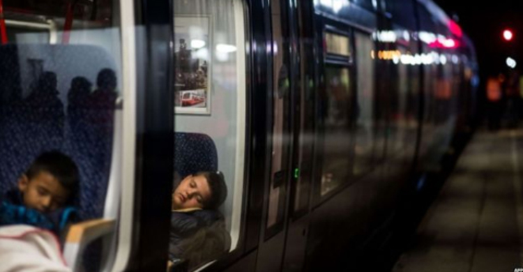 Austria and Germany await more migrants