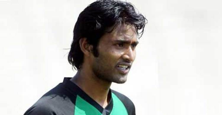 Cricketer Shahadat surrenders